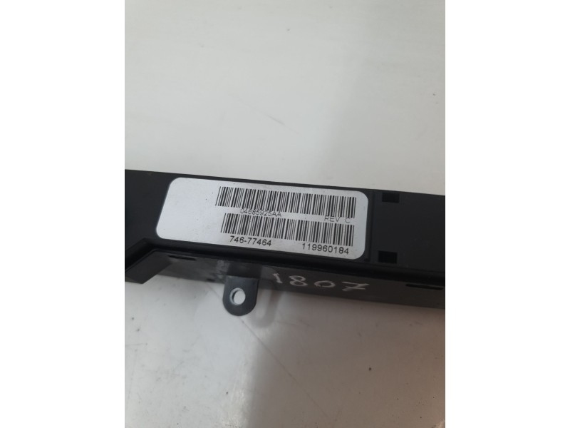 Recambio de mando multifuncion para chrysler voyager (rg) 2.5 crd 141 cv referencia OEM IAM 74677464  