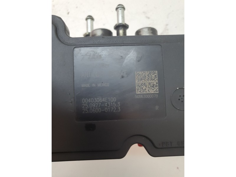 Recambio de abs para chrysler voyager (rg) 2.5 crd 141 cv referencia OEM IAM 00403064E100 25092743153 P04721522AD