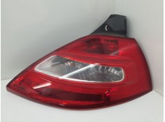 Recambio de piloto trasero derecho para renault megane ii berlina 5p 1.5 dci 86 cv referencia OEM IAM   