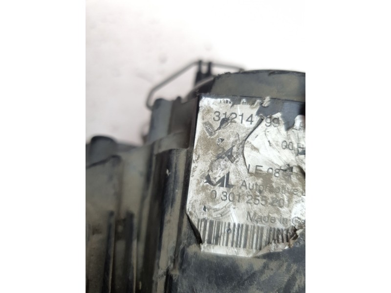 Recambio de faro izquierdo para volvo c30 1.6 100 cv referencia OEM IAM   