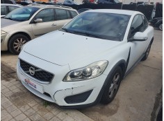 volvo c30 del año 2010