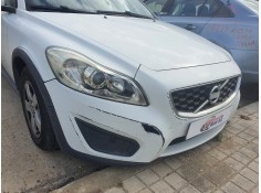 Recambio de paragolpes delantero para volvo c30 1.6 100 cv referencia OEM IAM    2