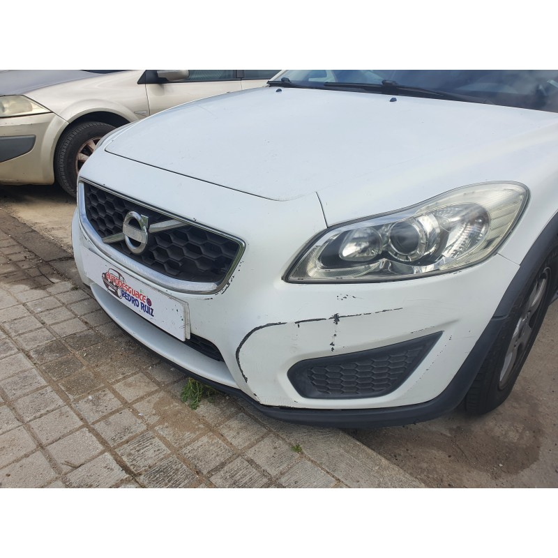 Recambio de paragolpes delantero para volvo c30 1.6 100 cv referencia OEM IAM   
							