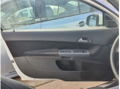 Recambio de guarnecido puerta delantera izquierda para volvo c30 1.6 100 cv referencia OEM IAM   