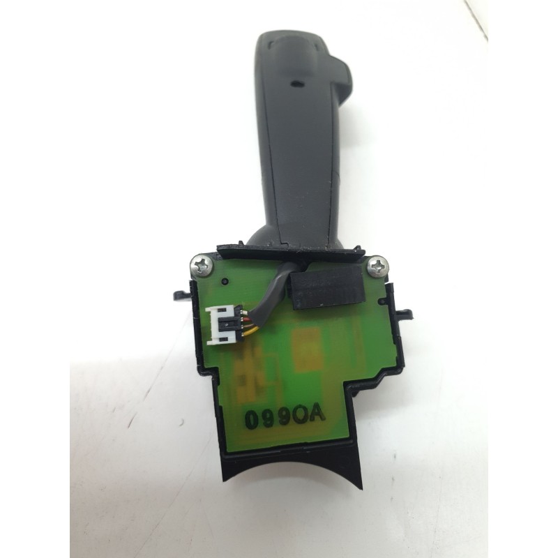 Recambio de mando multifuncion para volvo c30 1.6 100 cv referencia OEM IAM 17D770  
							