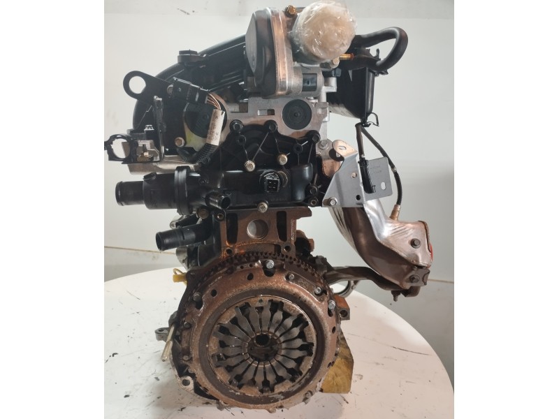 Recambio de motor completo para renault megane ii berlina 5p 1.6 16v 112 cv referencia OEM IAM K4MD8  
							