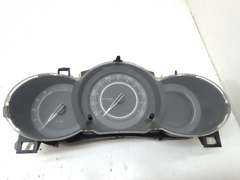 Recambio de cuadro instrumentos para citroën c3 1.4 hdi referencia OEM IAM 96665882XT A2C53366301 