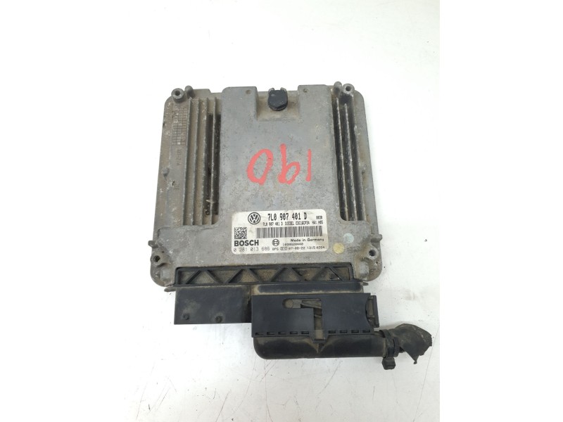 Recambio de centralita motor uce para volkswagen touareg (7l6) v6 tdi referencia OEM IAM 7L0907401D 0281013686 
							