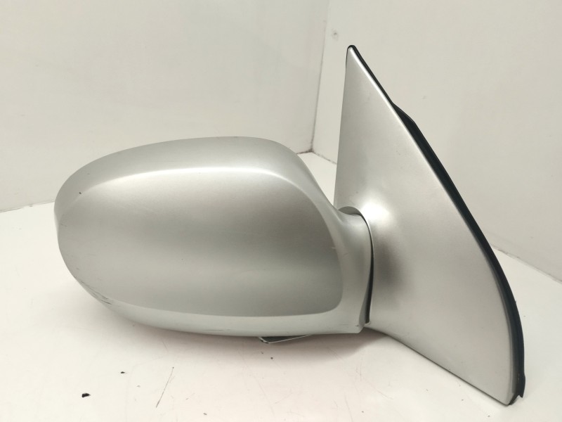 Recambio de retrovisor derecho para kia carnival ii 2.9 crdi lx referencia OEM IAM 012170  
