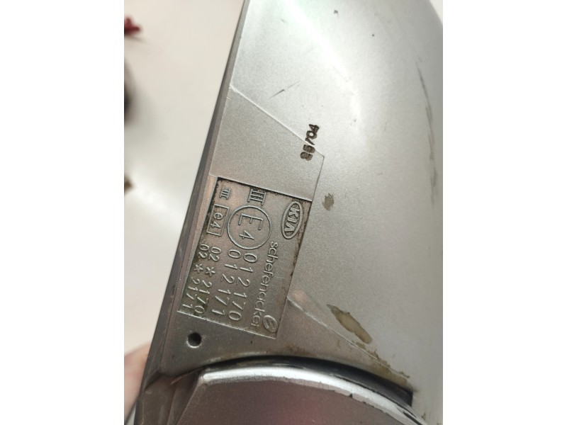 Recambio de retrovisor derecho para kia carnival ii 2.9 crdi lx referencia OEM IAM 012170  