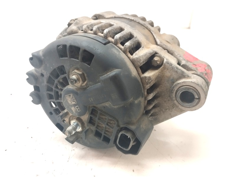 Recambio de alternador para opel insignia berlina 2.0 cdti 110 cv referencia OEM IAM 13502583  