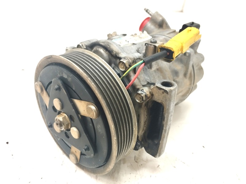 Recambio de compresor aire acondicionado para citroën berlingo cuadro 1.6hdi 90 referencia OEM IAM 9670318880  