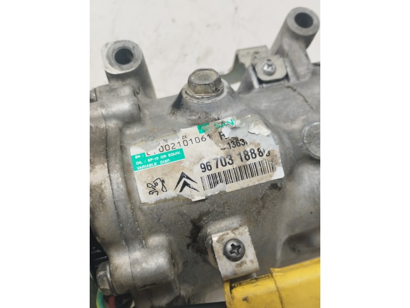 Recambio de compresor aire acondicionado para citroën berlingo cuadro 1.6hdi 90 referencia OEM IAM 9670318880  