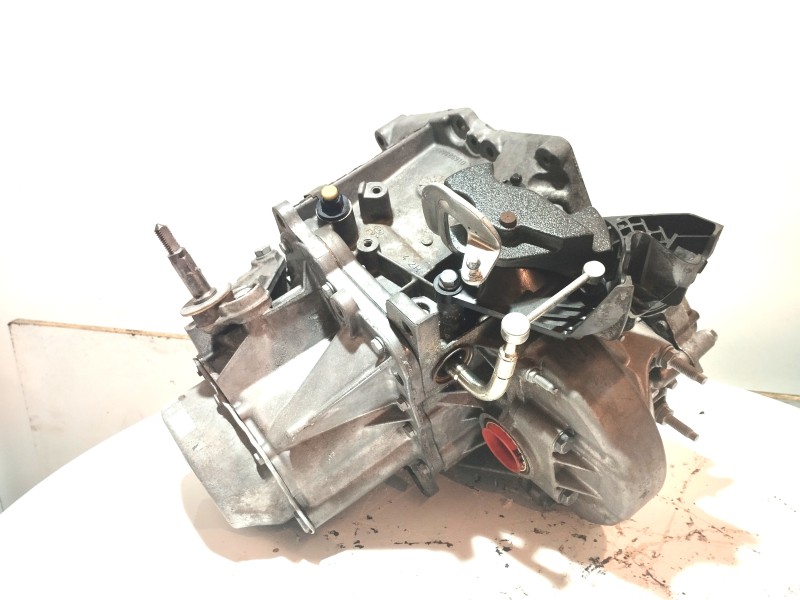 Recambio de caja cambios para citroën c4 picasso 1.6 hdi 109 cv referencia OEM IAM 20DP33  