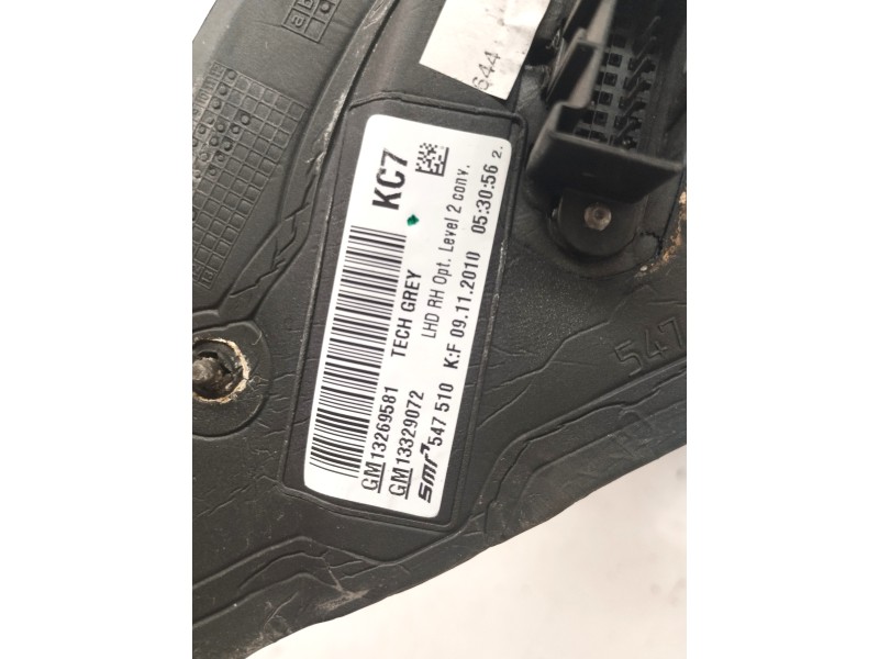 Recambio de retrovisor derecho para opel insignia sports tourer sport referencia OEM IAM 13269581  