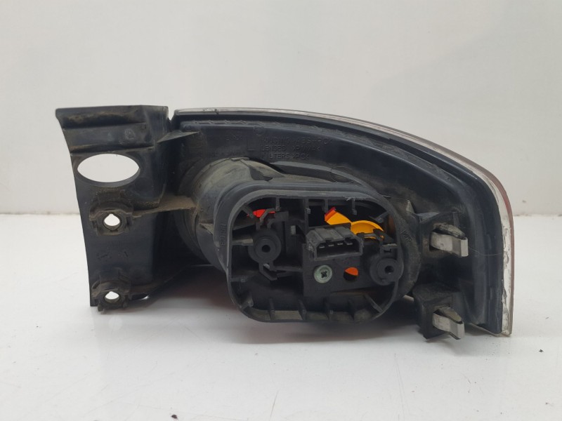 Recambio de piloto trasero izquierdo para seat ibiza iii (6l1) 1.9 sdi referencia OEM IAM 6L6945111  
							