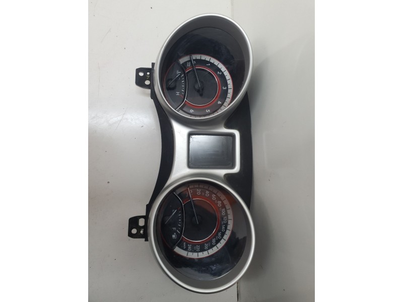 Recambio de cuadro instrumentos para fiat freemont (345) 2.0 16v multijet cat referencia OEM IAM   