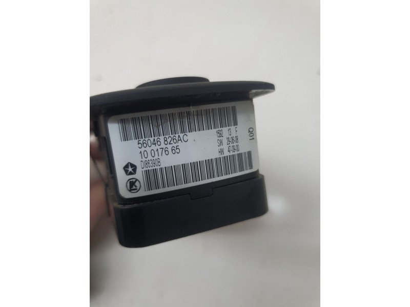 Recambio de mando elevalunas delantero izquierdo para fiat freemont (345) 2.0 16v multijet cat referencia OEM IAM 56046826AC  