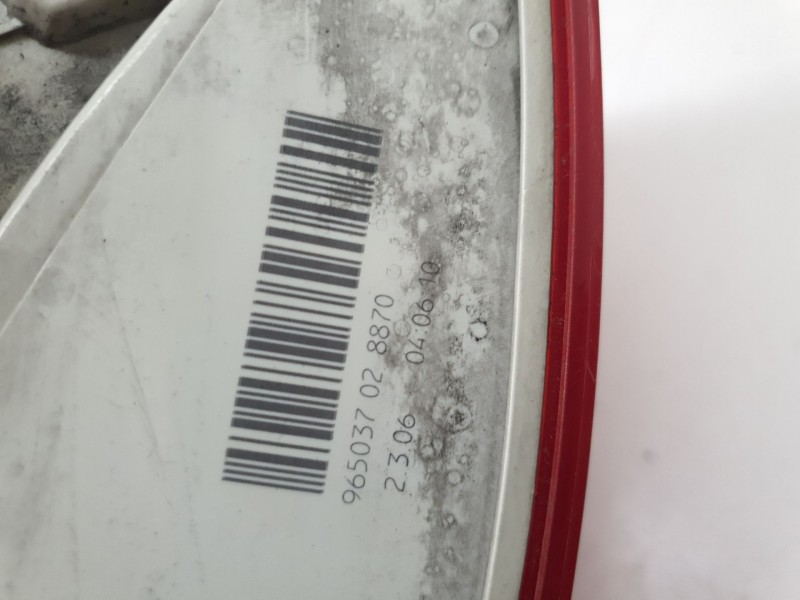 Recambio de piloto trasero derecho para audi a4 berlina (8e) 2.0 tdi referencia OEM IAM   