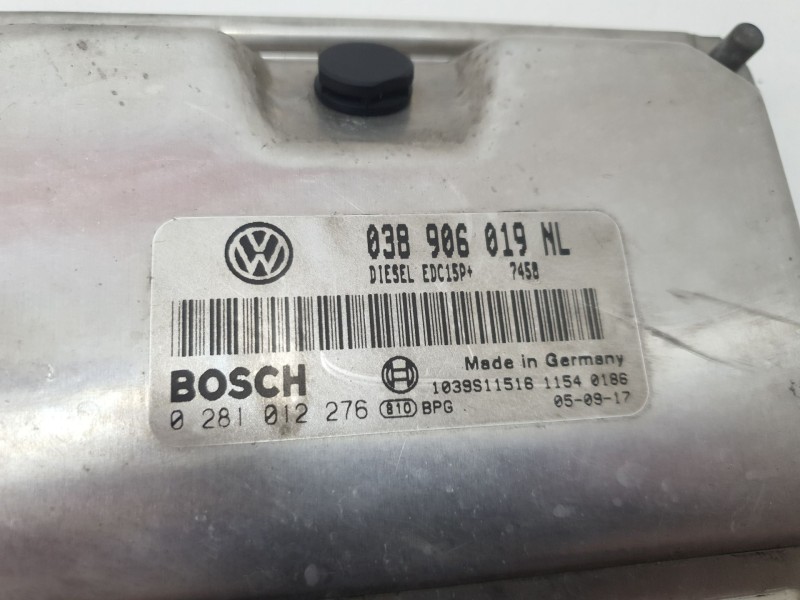 Recambio de centralita motor uce para seat ibiza (6l1) referencia OEM IAM 038906019 0281012276 
							