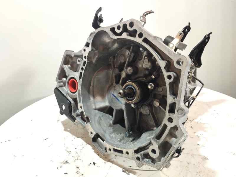 Recambio de caja cambios para toyota yaris (_p13_) 1.3 (nsp130_) referencia OEM IAM 311150D  