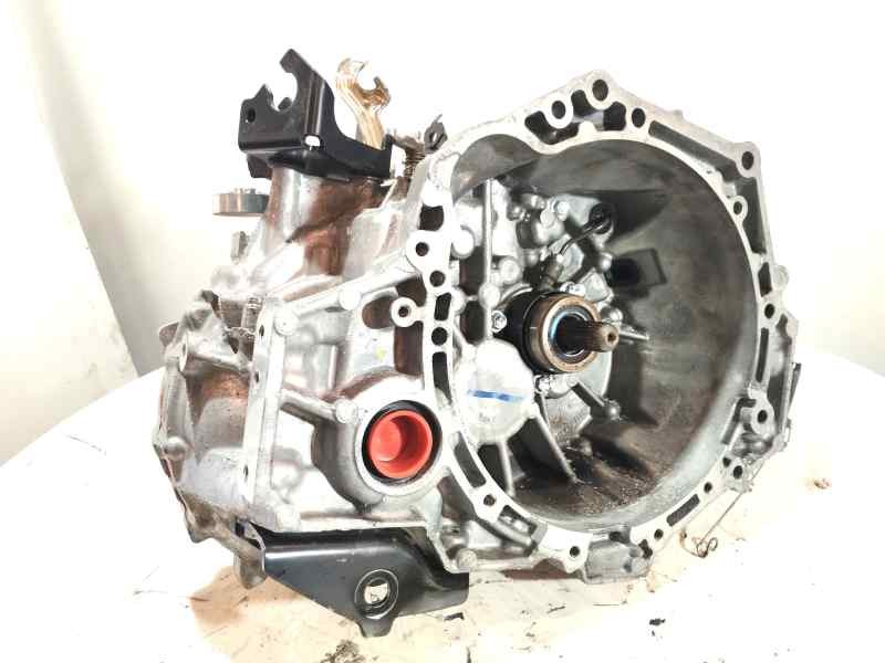 Recambio de caja cambios para toyota yaris (_p13_) 1.3 (nsp130_) referencia OEM IAM 311150D  