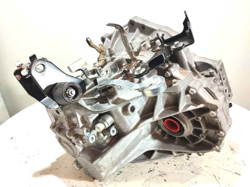 Recambio de caja cambios para toyota yaris (_p13_) 1.3 (nsp130_) referencia OEM IAM 311150D  