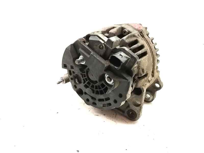 Recambio de alternador para volkswagen polo (9n3) 1.4 16v referencia OEM IAM 037903025M  