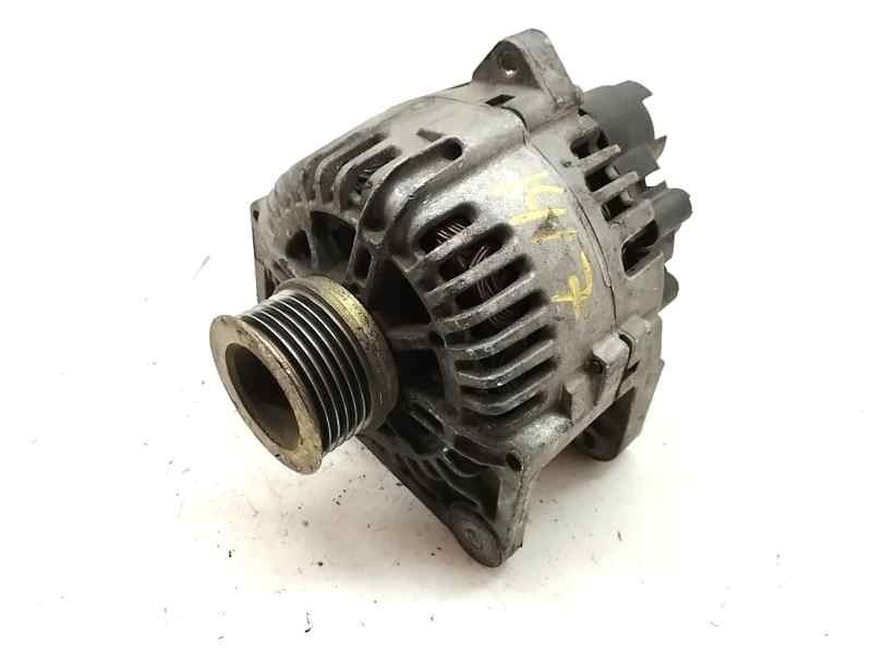 Recambio de alternador para renault megane ii berlina 5p 1.6 16v referencia OEM IAM 8200588648A  