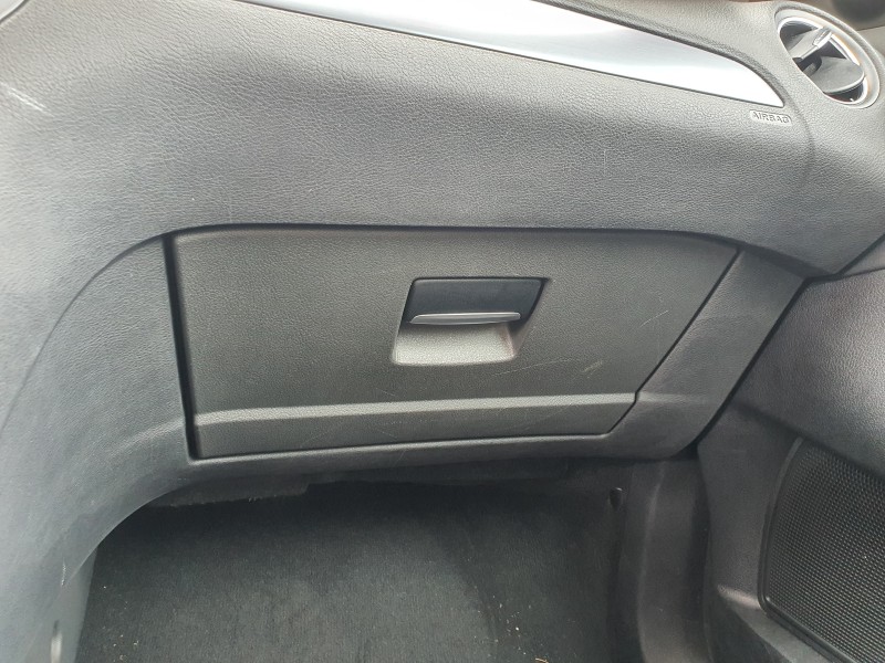 Recambio de guantera para ford mondeo ber. (ca2) 2.0 tdci cat referencia OEM IAM   