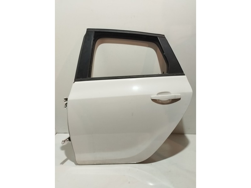 Recambio de puerta trasera izquierda para opel astra j lim. selective referencia OEM IAM   