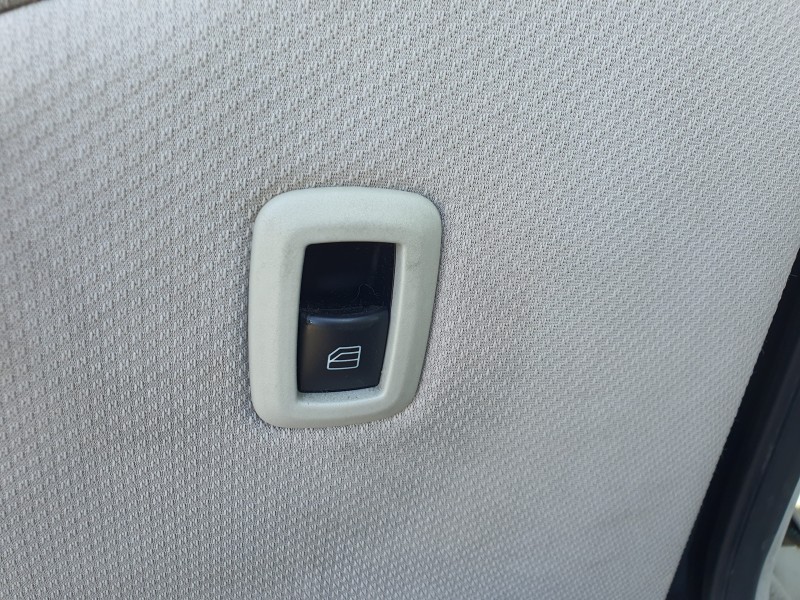 Recambio de mando elevalunas trasero izquierdo para mercedes-benz clase b (w245) 200 cdi (245.208) referencia OEM IAM   
							