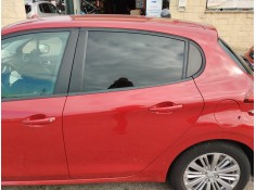 Recambio de puerta trasera izquierda para peugeot 208 referencia OEM IAM   