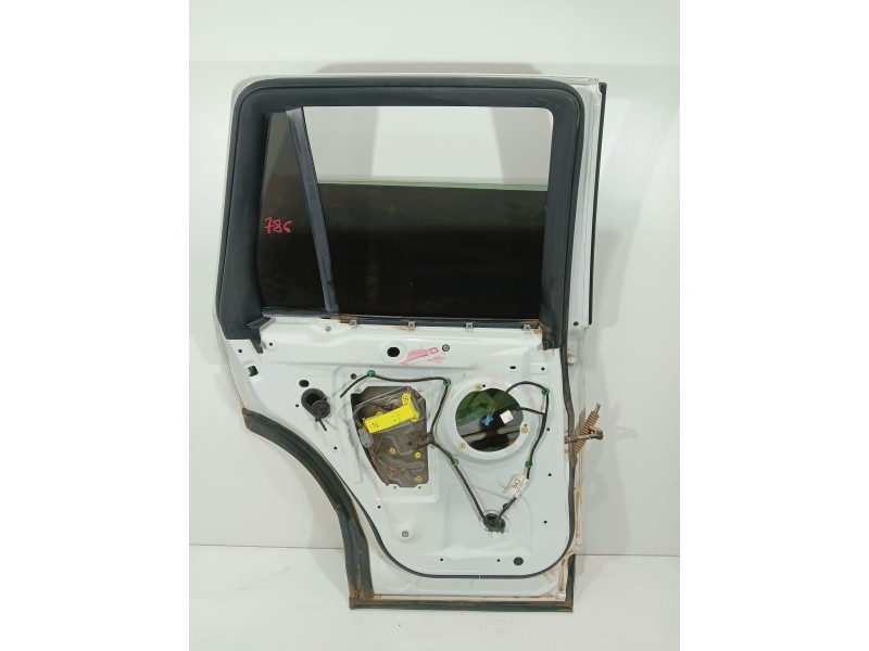 Recambio de puerta trasera izquierda para land rover freelander (lr2) td4 e referencia OEM IAM   