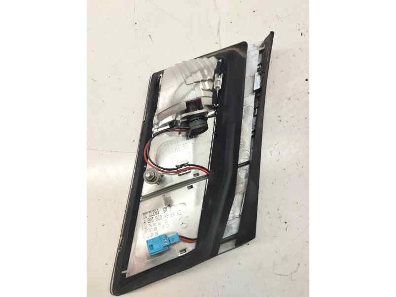 Recambio de piloto trasero izquierdo interior para mercedes-benz clase clc (cl203) clc 220 cdi 150 cv referencia OEM IAM A203820
							