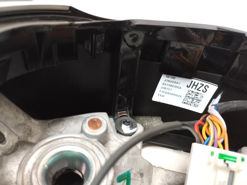 Recambio de volante sin airbag para kia xceed hybrid referencia OEM IAM 657390600A  