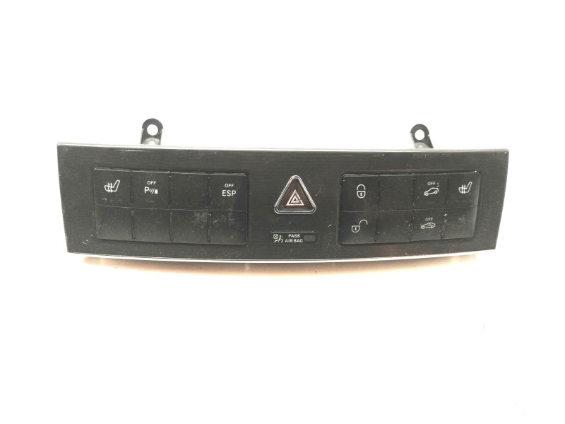 Recambio de mando multifuncion para mercedes-benz clase c (w203) sportcoupe 1.8 cat referencia OEM IAM 2038216381  
							