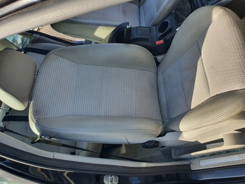 Recambio de asiento delantero derecho para mercedes-benz clase b (w245) 200 cdi (245.208) referencia OEM IAM   
							