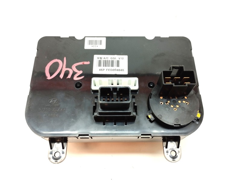 Recambio de mando climatizador para hyundai i30 1.6 crdi cat referencia OEM IAM 972502L150  