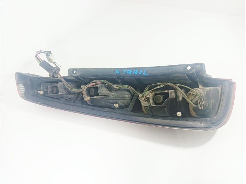 Recambio de piloto trasero derecho para nissan x-trail (t30) 2.2 dci diesel cat referencia OEM IAM   