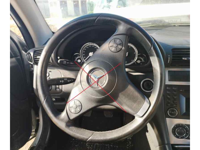 Recambio de volante sin airbag para mercedes-benz clase clc (cl203) clc 220 cdi 150 cv referencia OEM IAM   
							
