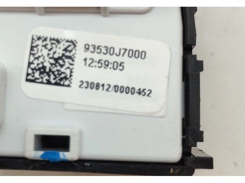 Recambio de mando retrovisor para kia xceed hybrid referencia OEM IAM 93530J7000  
							