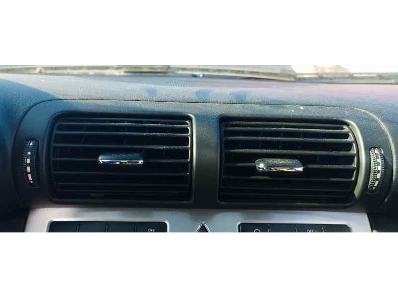 Recambio de rejilla aireadora para mercedes-benz clase clc (cl203) clc 220 cdi 150 cv referencia OEM IAM   
							
