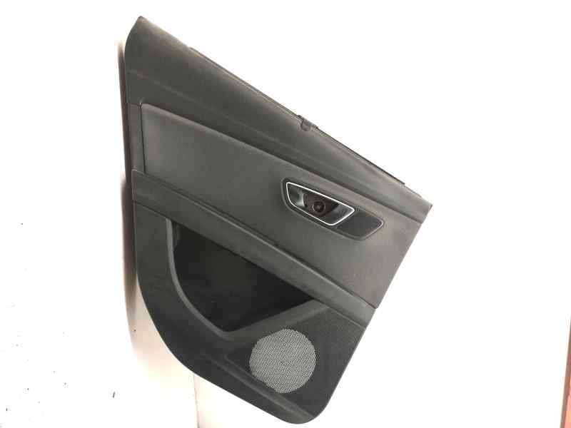 Recambio de guarnecido puerta trasera izquierda para seat leon st (5f8) 1.5 16v tsi act referencia OEM IAM   
							