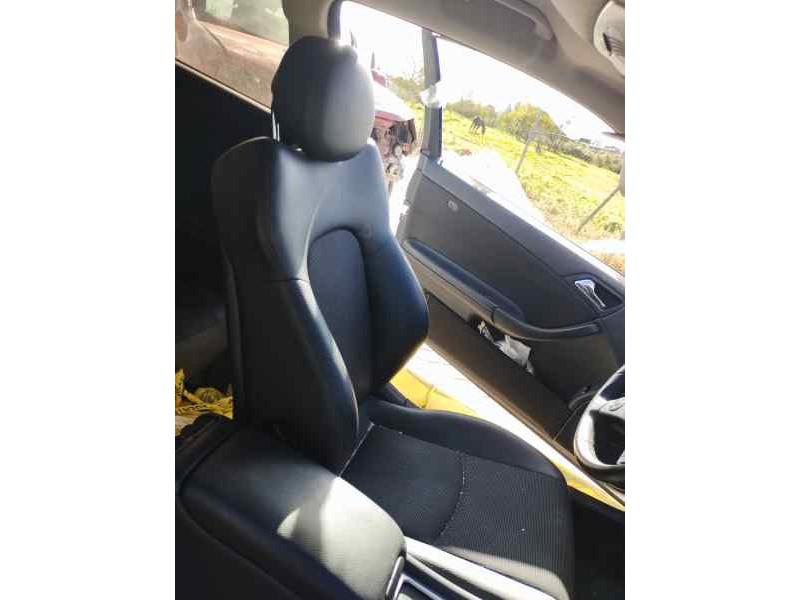 Recambio de asiento delantero izquierdo para mercedes-benz clase clc (cl203) clc 220 cdi 150 cv referencia OEM IAM   