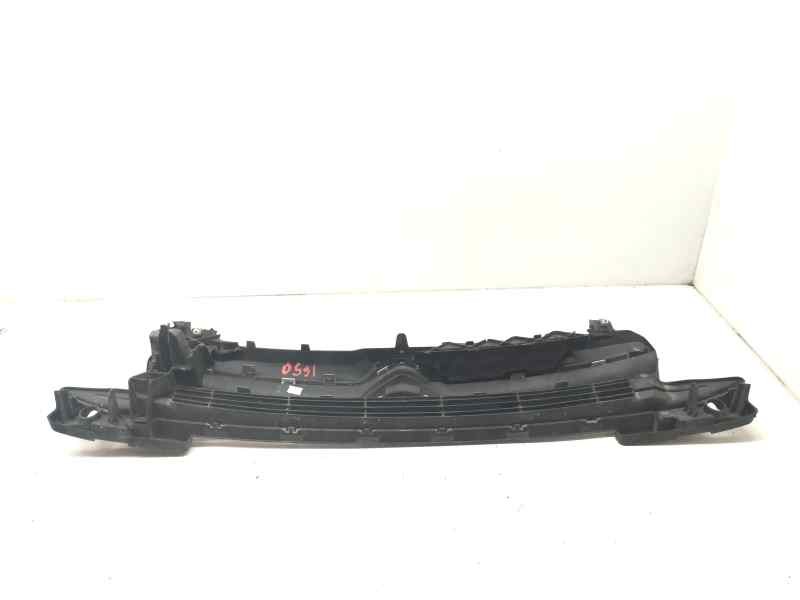 Recambio de calandra delantera de radiador para citroën c-elysée 1.6 100cv referencia OEM IAM   