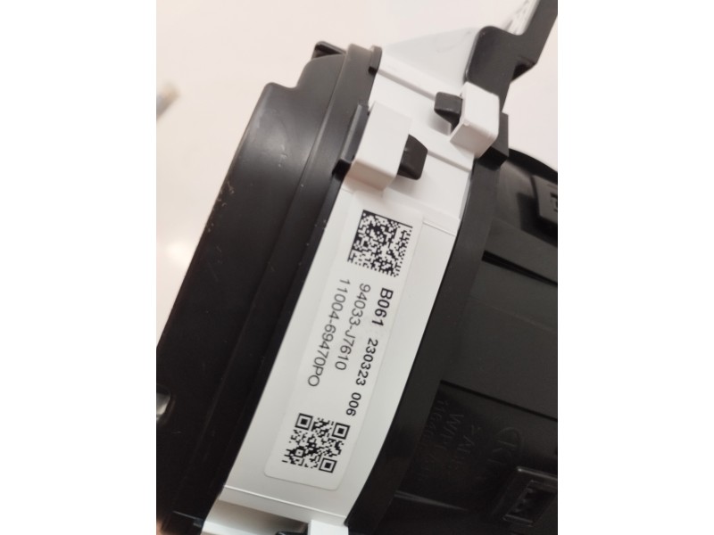 Recambio de cuadro instrumentos para kia xceed hybrid referencia OEM IAM 94033J7610  