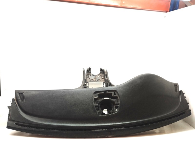 Recambio de salpicadero para mercedes-benz clase c (w205) lim. c 200 d (205.001) referencia OEM IAM A2056801704  