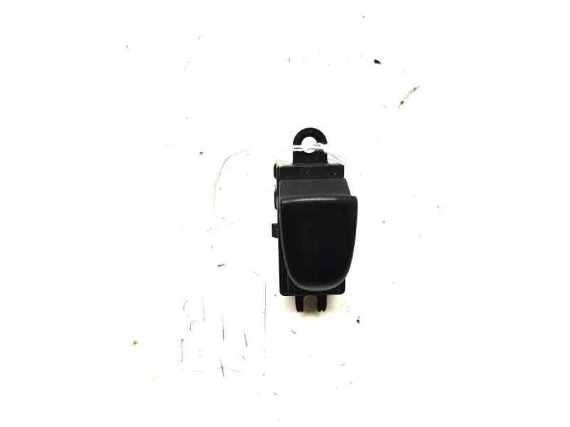 Recambio de mando elevalunas trasero izquierdo para nissan juke (f15) 1.5 dci 110 cv referencia OEM IAM 254111KL5A  
							