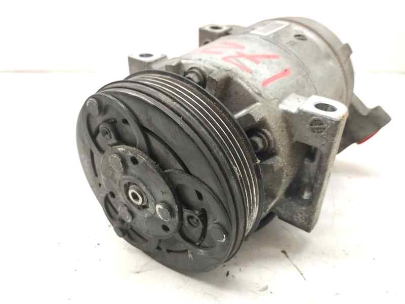 Recambio de compresor aire acondicionado para dacia sandero 1.2 16v 73 cv referencia OEM IAM 926006775R  